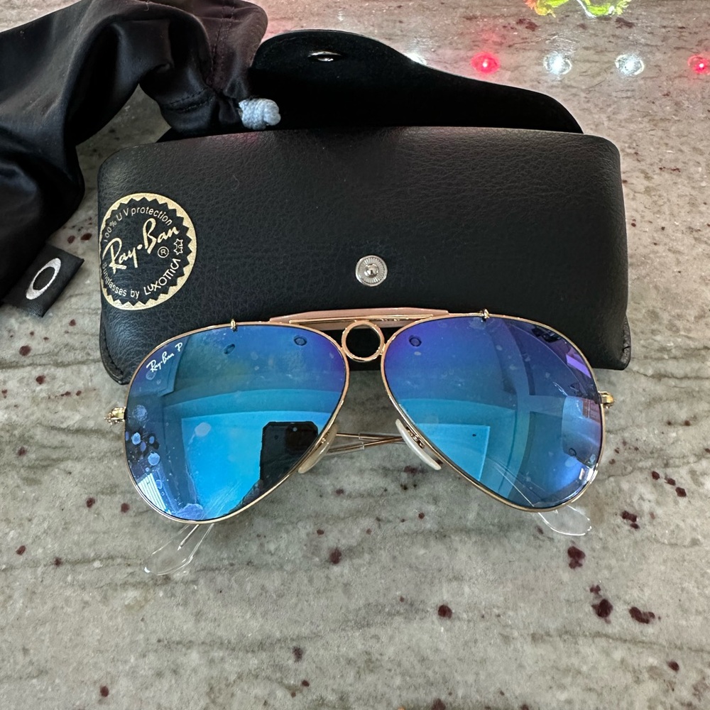 Ray-Ban Prescription Aviator Sunglasses with Blue Mirror Polarized Lenses